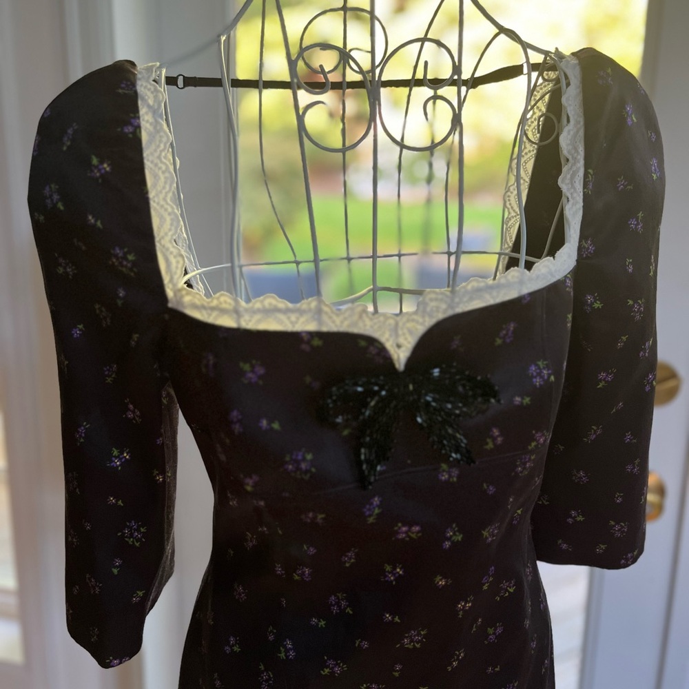 Absolutely stunning new Shusho dress NEW
